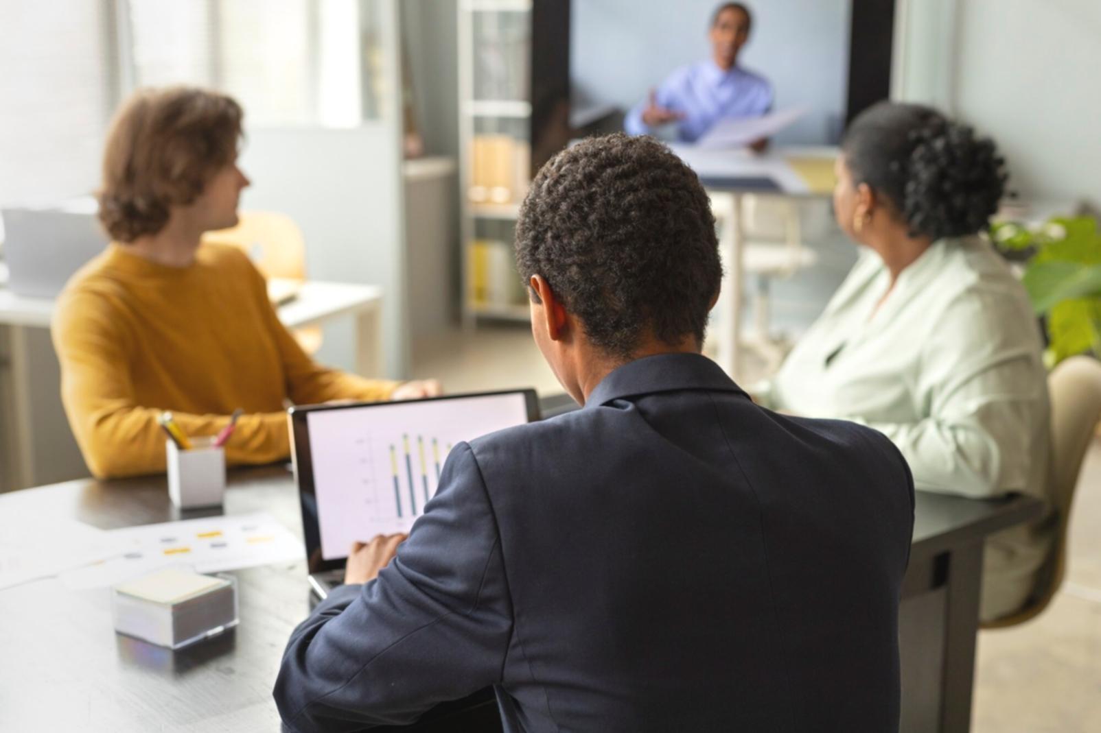 Proceso de análisis y optimización de tráfico web en LogiConNeurons